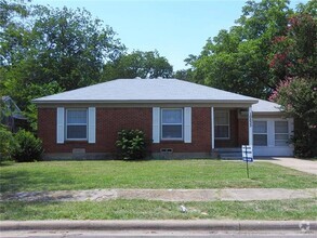 Building Photo - 10533 Aledo Dr