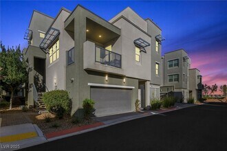 Building Photo - 11236 Rainbow Peak Ave