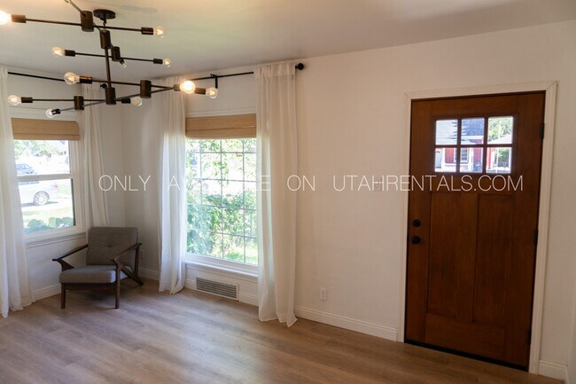 Foto del edificio - 590 200 S