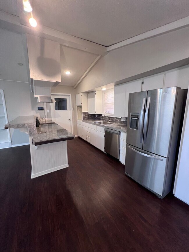 Foto del edificio - 5409 33rd St