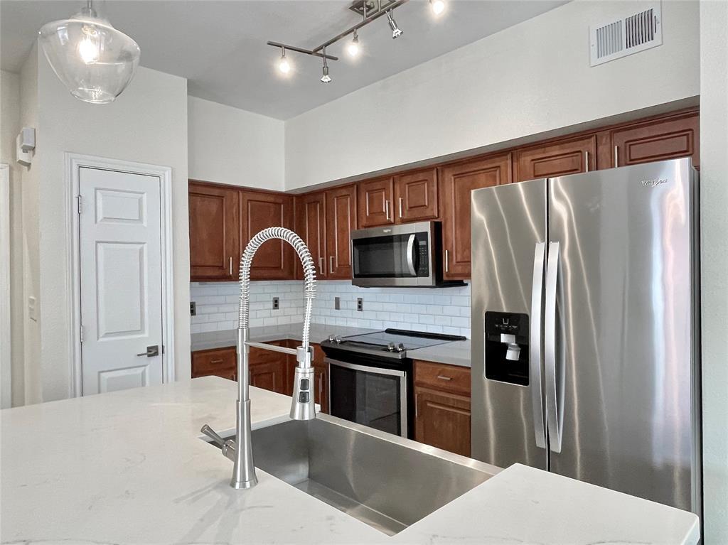 15200 Memorial Dr Unit 504B, Houston, TX 77079 Condo for Rent in