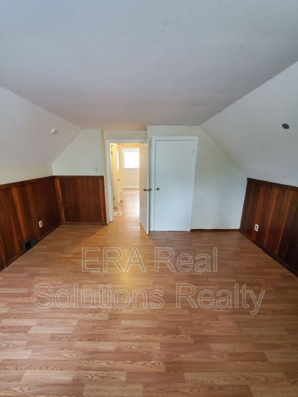 Building Photo - 4766 Huxley Dr