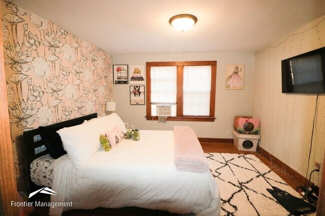 Building Photo - 4 br, 2 bath House - 1843 Anderson