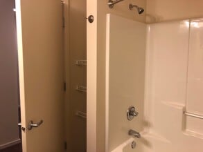 Building Photo - The Wire