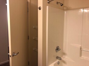 Building Photo - The Wire