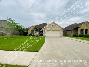 Building Photo - 8315 Lake Placid Dr