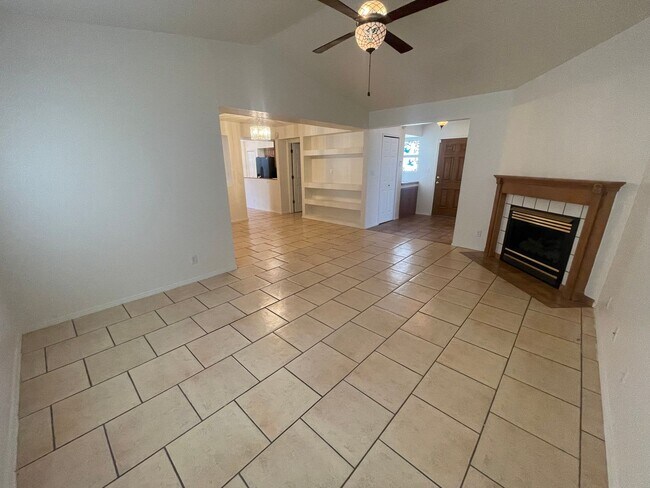 Foto del edificio - 4300 Saddlewood Trail SE