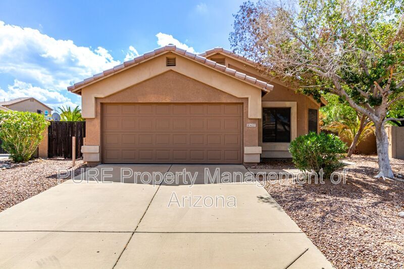 Foto principal - 6227 E Roland St
