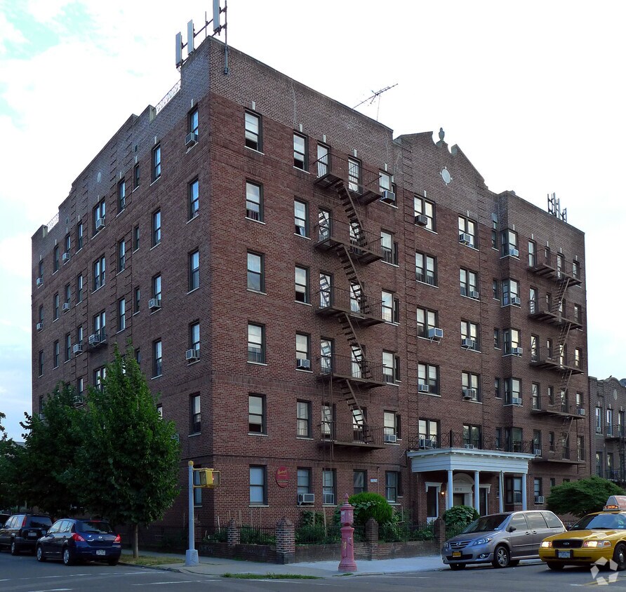 801 Avenue C, Brooklyn, NY 11218 Apartments in Brooklyn, NY