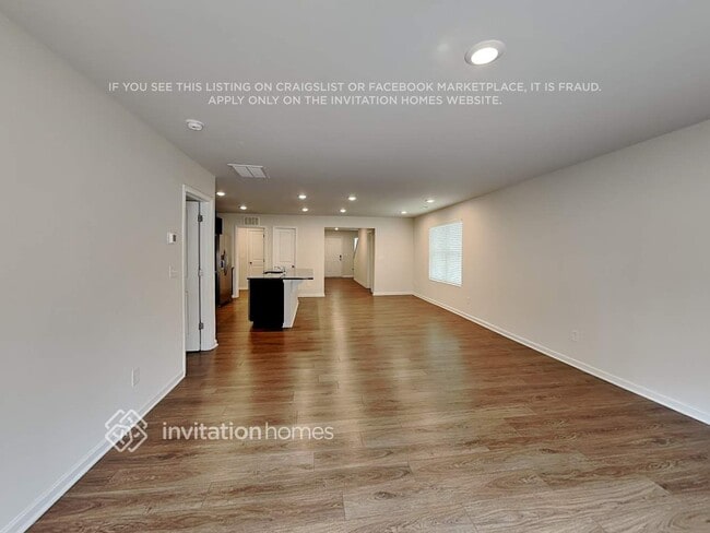 Foto del edificio - 5213 Cameron Cmns Pkwy