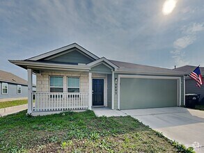 Building Photo - 9802 Marbach Brk