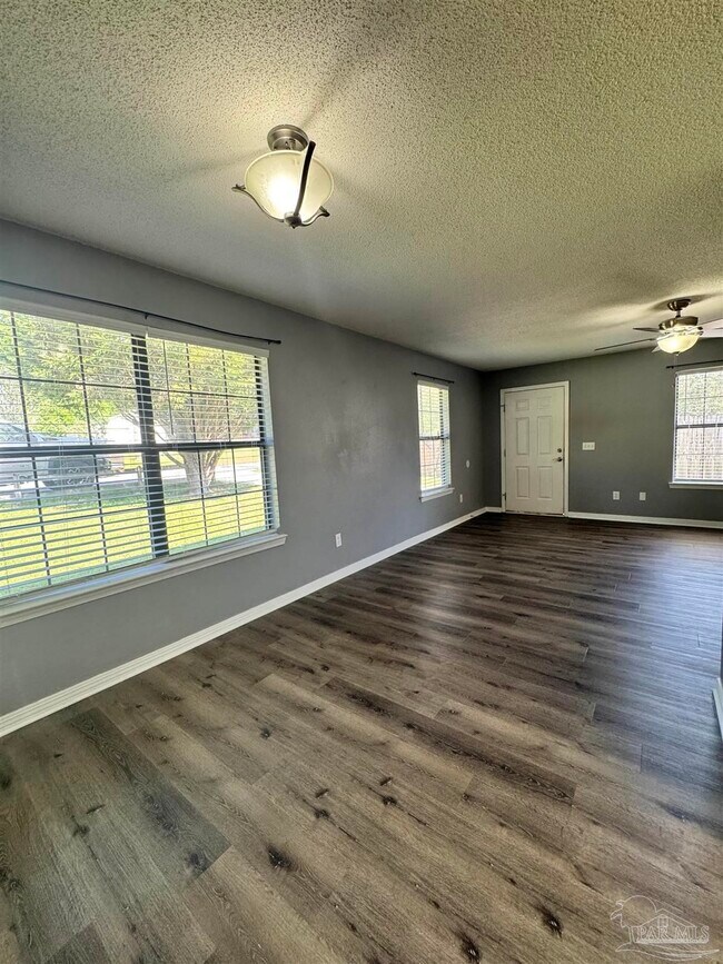 Foto del edificio - 9511 Sandpiper St