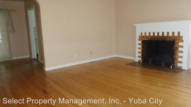 Building Photo - 3 br, 1 bath House - 469 Ainsley Ave