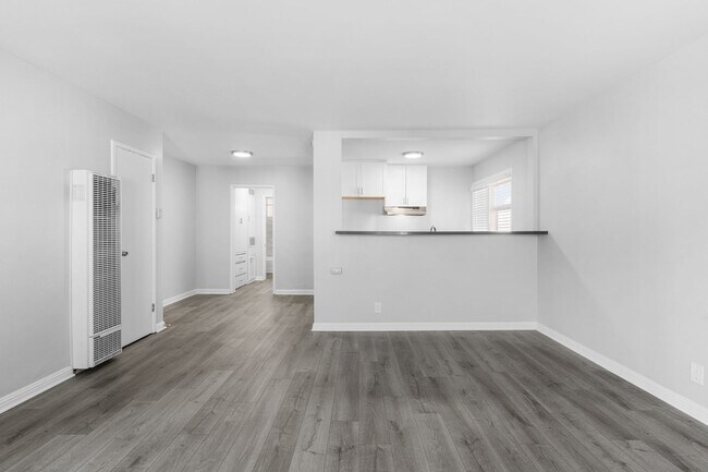 Foto del edificio - 935 N Washington Pl
