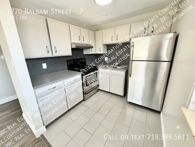 Building Photo - 1270 Balsam St