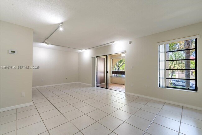 Foto del edificio - 9015 SW 125th Ave