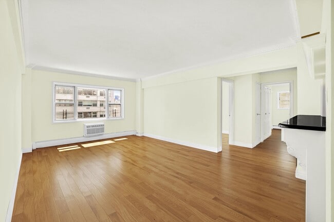 Foto del edificio - 40 Sutton Pl