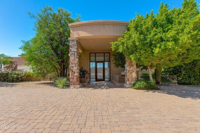 Foto del edificio - 6038 N 44th St