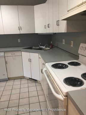 Foto del edificio - 264 George Waterman Rd