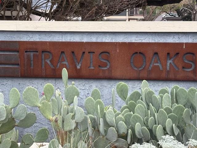 Building Photo - 2215 Post Rd