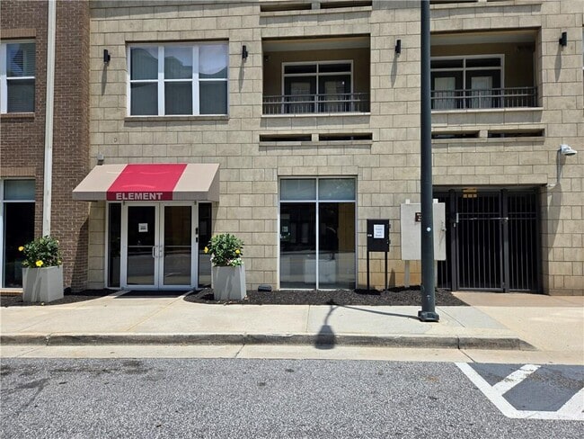 Foto del edificio - 390 17th St NW