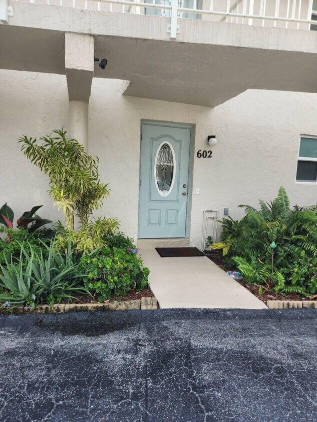 Primary Photo - 3601 S Ocean Blvd