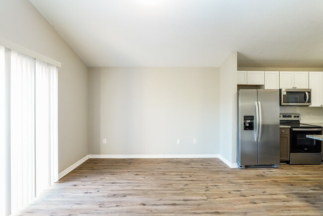 Foto del edificio - 3352 Kelsey Ln
