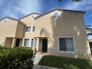 Primary Photo - 1733 Village Blvd