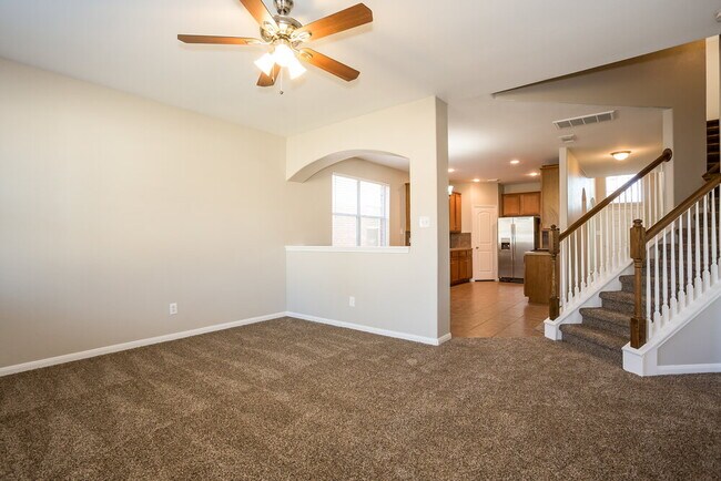 Foto del edificio - 6015 Starbrook Creek Dr