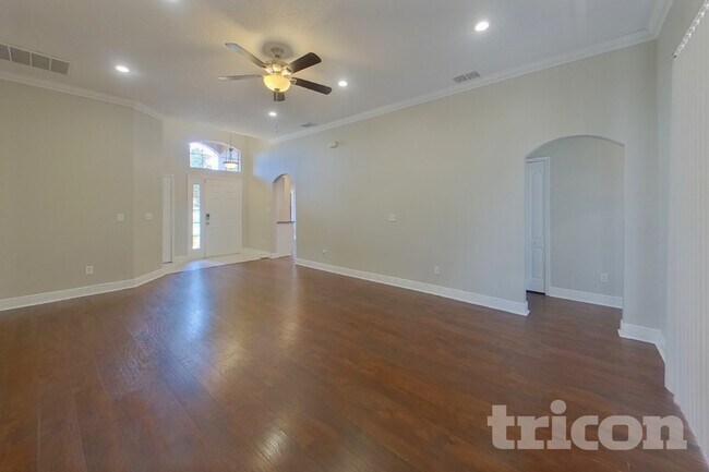 Building Photo - 15206 Markham Dr
