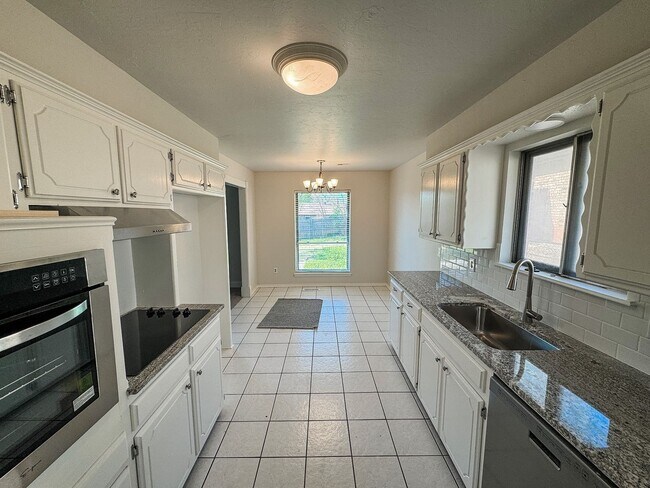Building Photo - Charm and Comfort in Edmond: Your Dream 3 ...