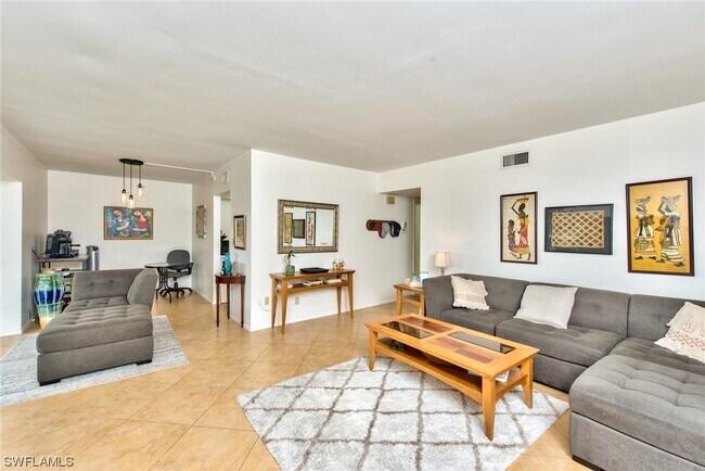 Building Photo - 1155 Sandpiper St