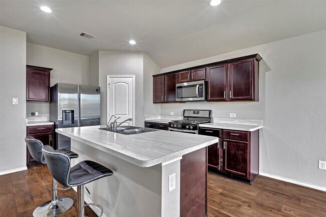 Foto del edificio - 21018 Belmont Village Wy