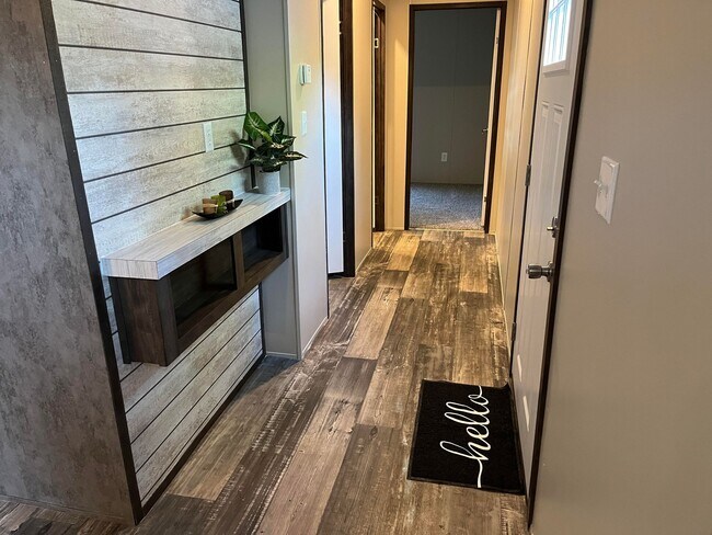 Foto del edificio - 111 Peggy St