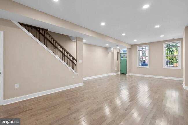 Foto del edificio - 1641 4th St NW