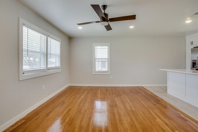 Foto del edificio - 4002 25th St