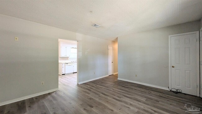 Building Photo - 4233 W Avenida De Golf