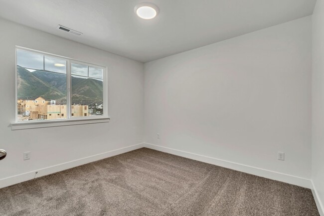 Building Photo - 716 S 4500 S