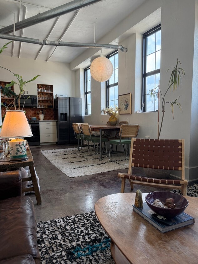 Photo - 116 S Gay St (Knoxville, TN)