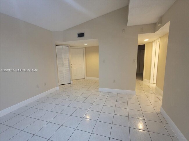 Foto del edificio - 9673 SW 138th Ave