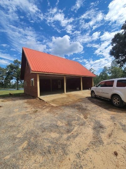 Foto del edificio - 4 Bed/ 3 Bath home on 140 Acres