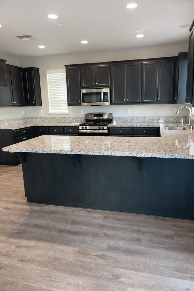 Foto del edificio - 121 Bentwater Loop