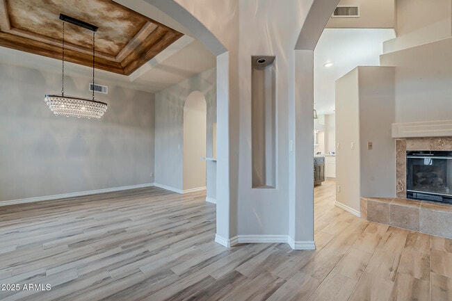 Foto del edificio - 5345 E McLellan Rd