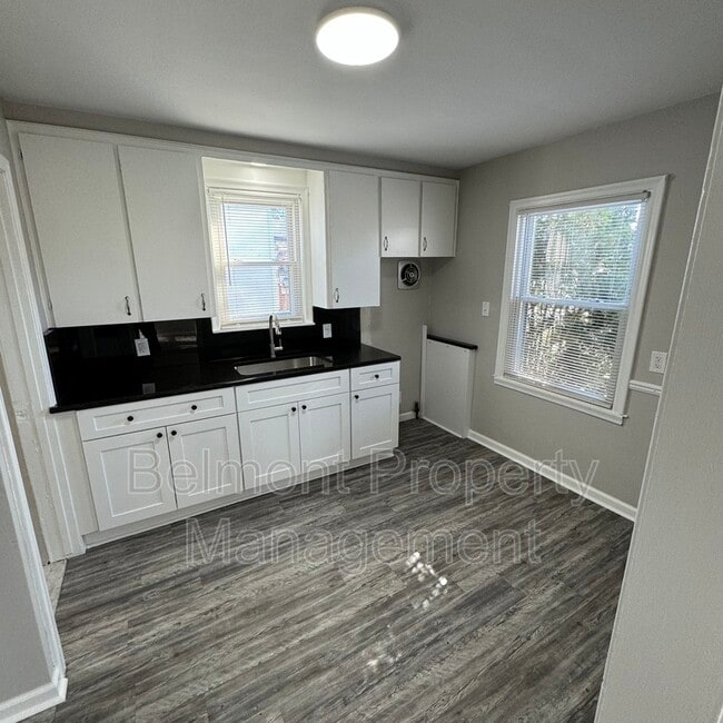 Building Photo - 19757 Elkhart St