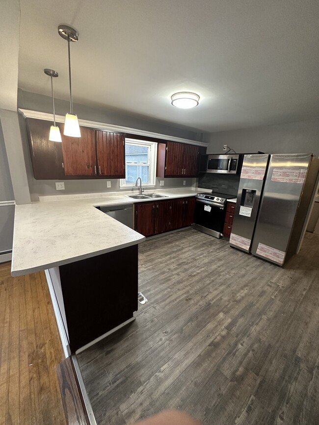 Kitchen - 202 Main St