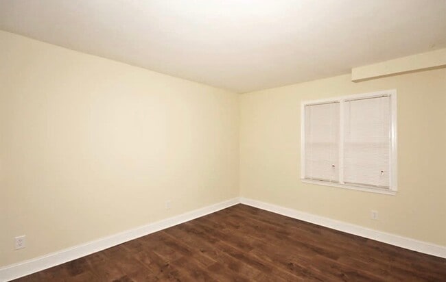 Foto del edificio - 5155 Sugar Crest Dr