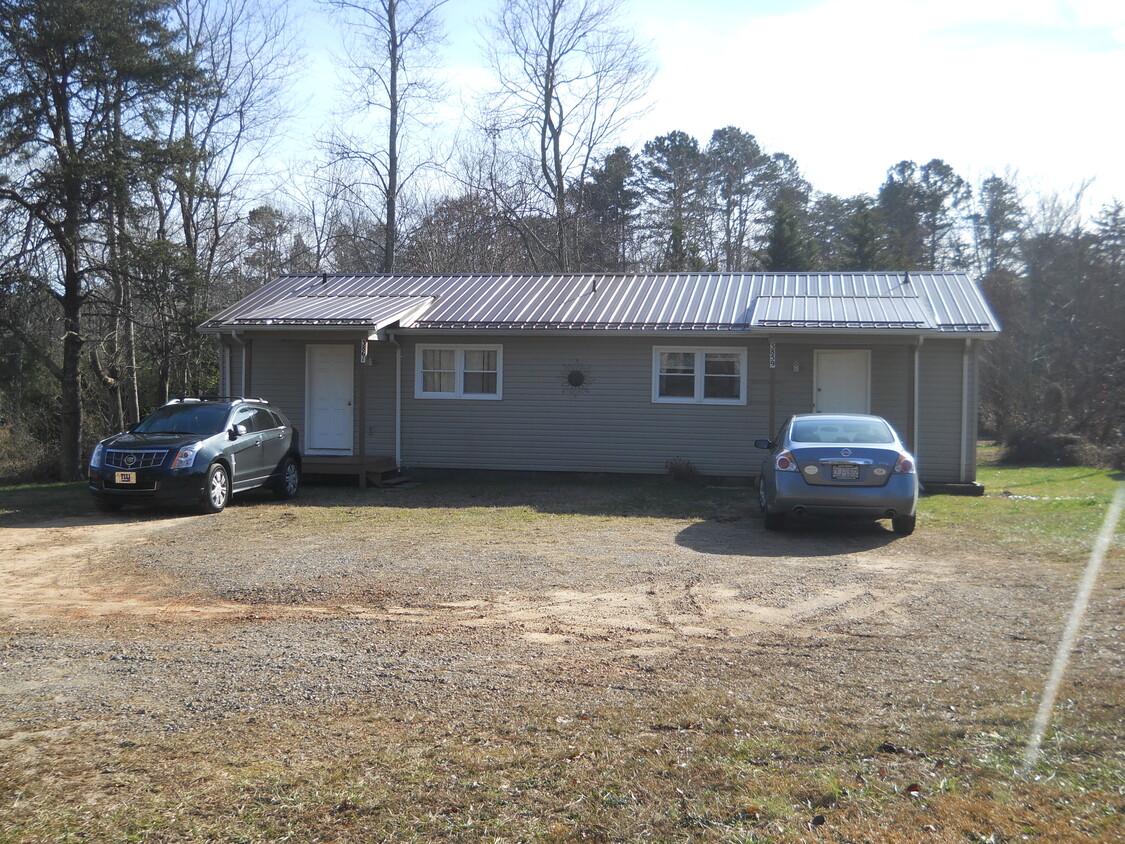 front right apartment - 3859 Grace Terrace Dr