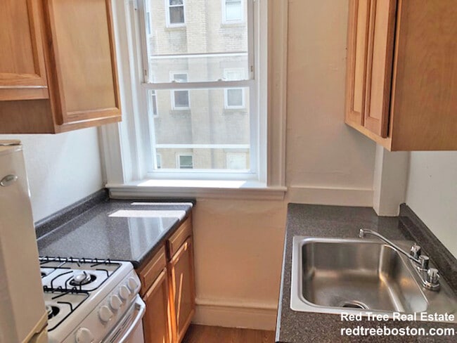 Photo - 1185 Boylston St Apartment