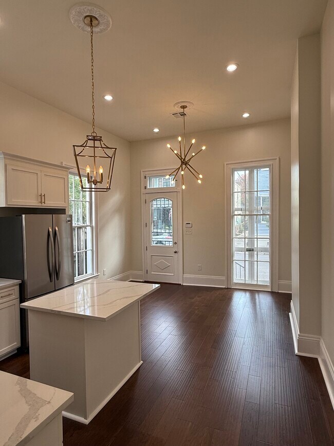 Foto del edificio - 1421 Thalia St