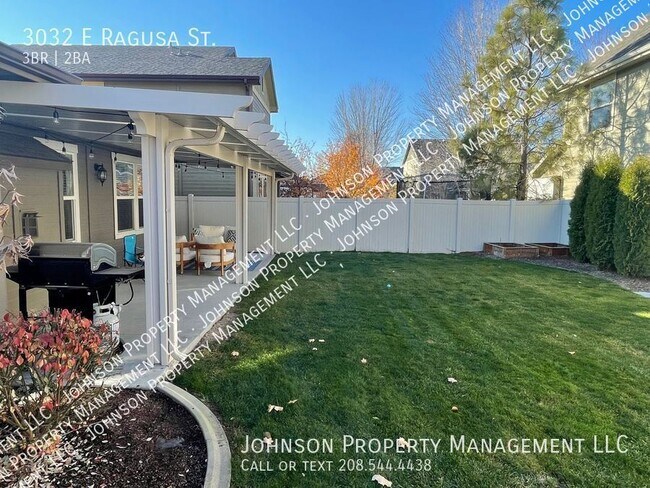 Building Photo - 3032 E Ragusa St